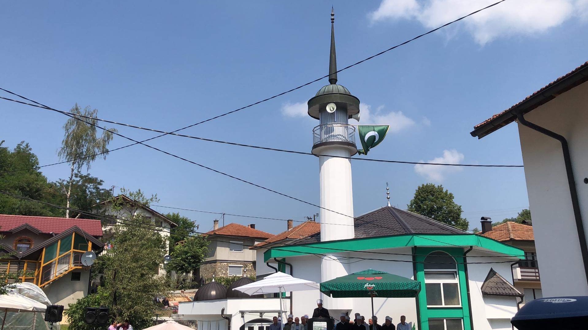 Srebrenik: Svečano otvorena džamija u džematu Huremi 