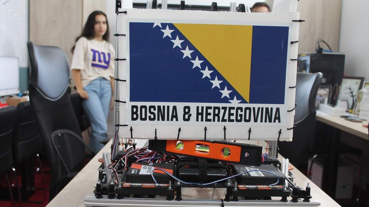 Zajednička saradnja zemalja bivše Jugoslavije: Mladi robotičari šalju satelit u svemir