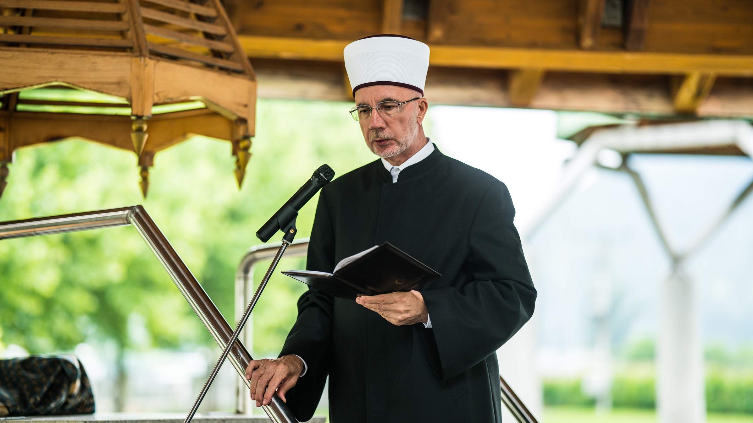 Muftija Fazlović u Potočarima: Naša djeca su naša nada, naša budućnost