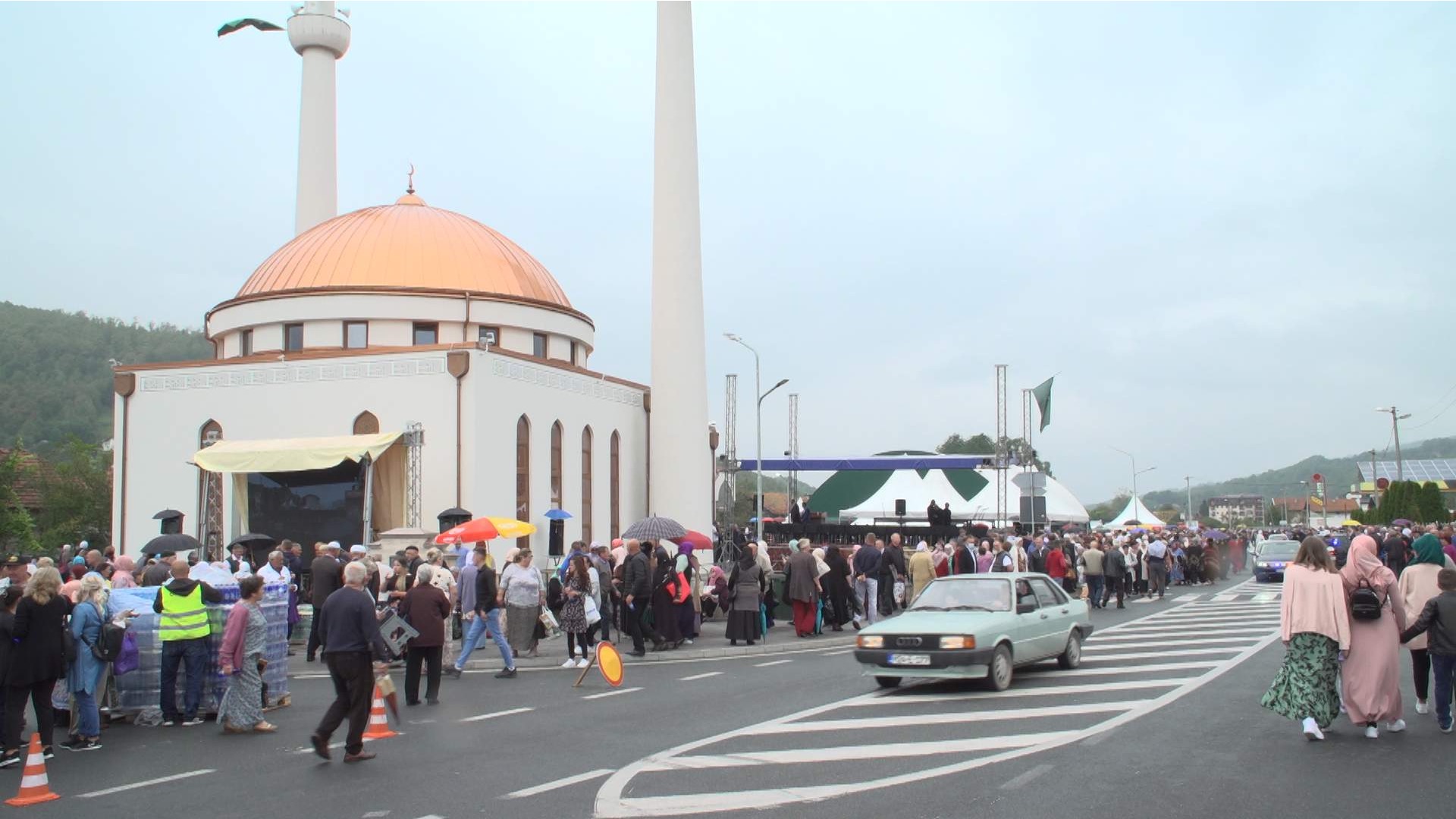 Svečano otvorena džamija u Kaćunima