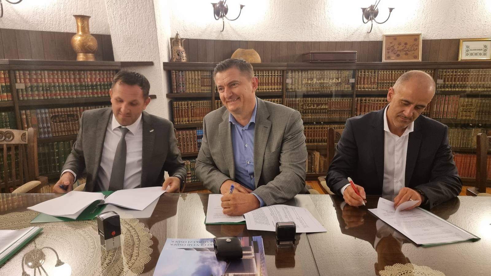 Potpisan ugovor s izvođačem radova za Islamski centar Osijek