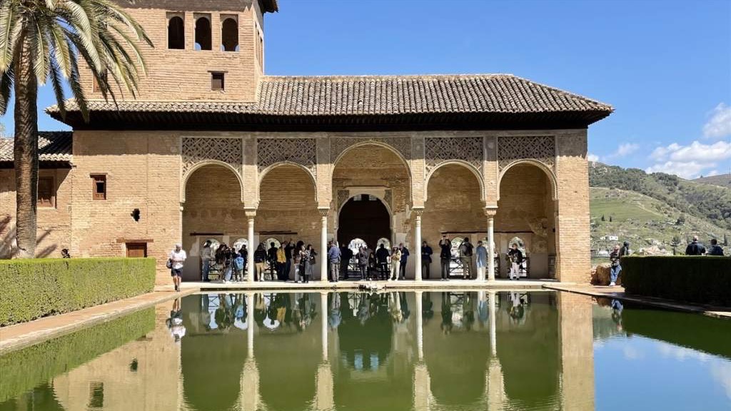 Alhambra - jedna od najvažnijih građevina islamske arhitekture u Španiji