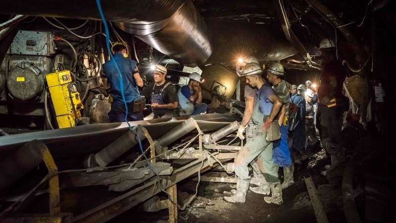 EPBiH dala nalog direktorima: Svim radnicima u rudnicima bit će isplaćeno po 750 KM pomoći