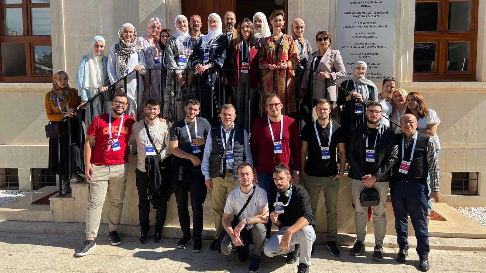 Vakufska direkcija Islamske zajednice u BiH organizirala je šestodnevni studijski boravak u Turskoj za 8 studenata i 8 studentica FIN-a 