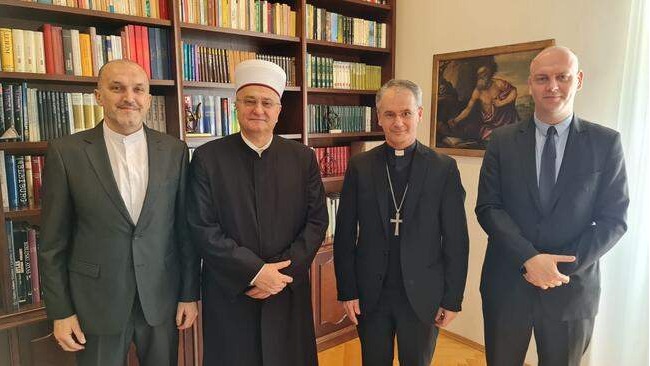 Muftija Hasanović posjetio splitsko-makarskog nadbiskupa metropolita i predsjednika Hrvatske biskupske konferencije