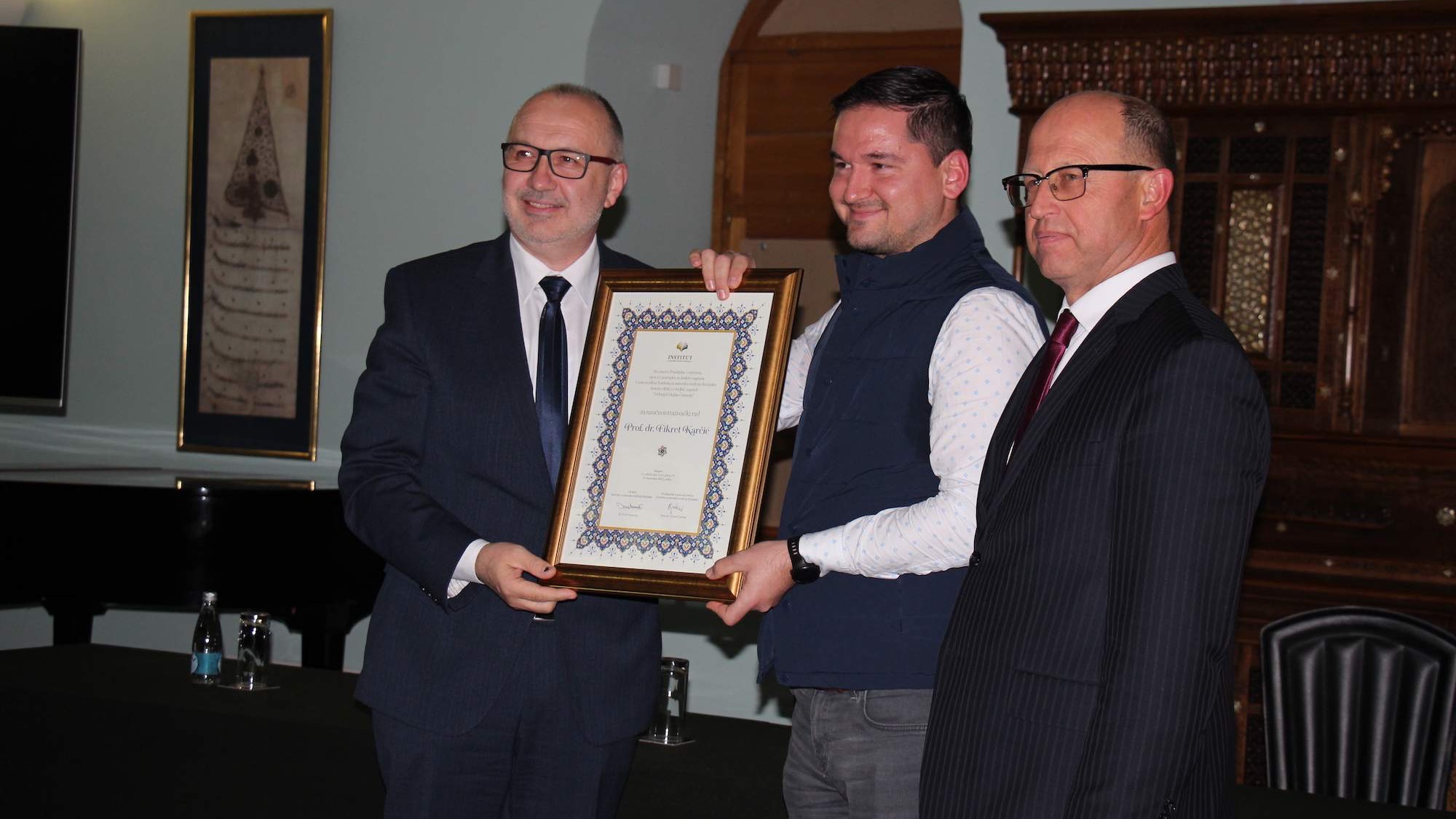 Nagrada "Mehmed Mejlija Guranija" posthumno dodijeljena prof. dr. Fikretu Karčiću