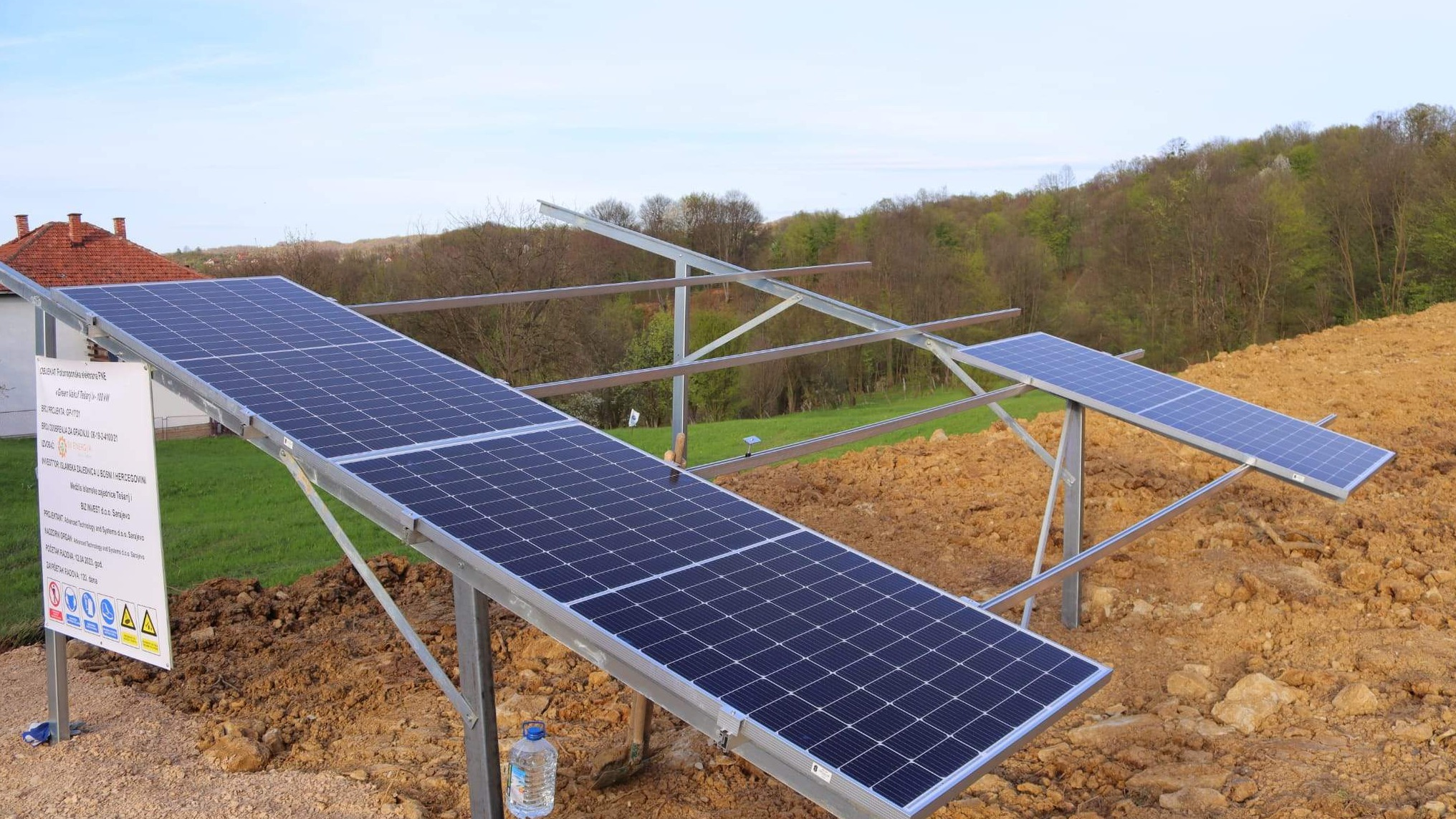 Postavljen kamen temeljac za prvu fotonaponsku elektranu "Green Vakuf Tešanj"