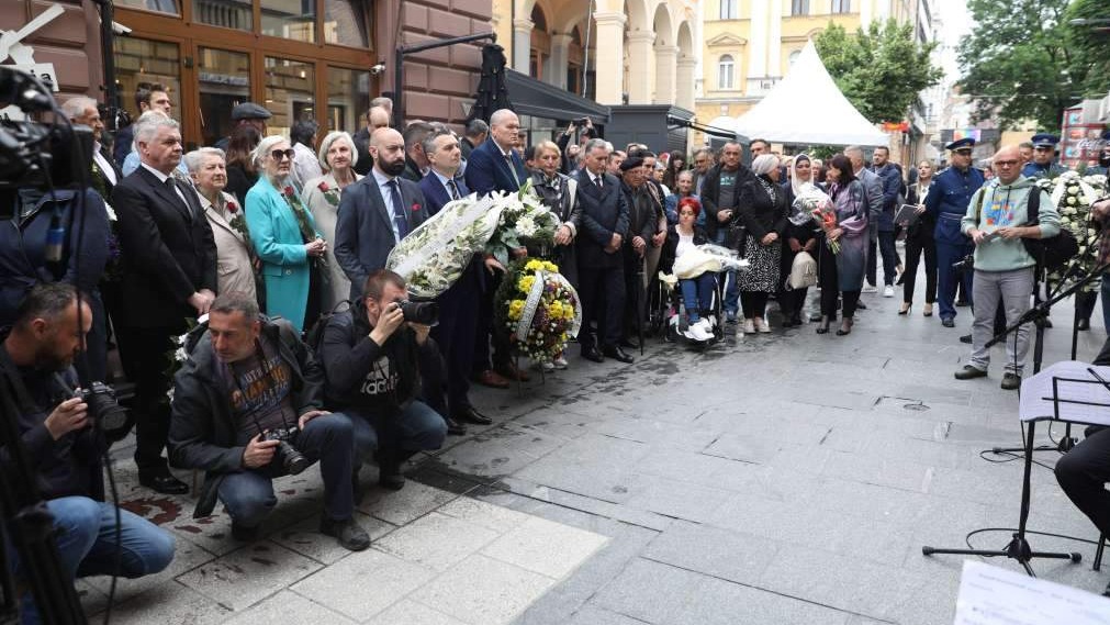 Obilježena 31. godišnjica od ubistva 26 građana Sarajeva, u masakru u ulici Ferhadija