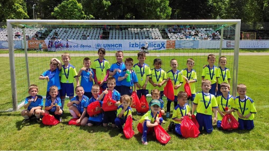 UNHCR u Bihaću podržao dječiji turnir u fudbalu povodom Svjetskog dana izbjeglica