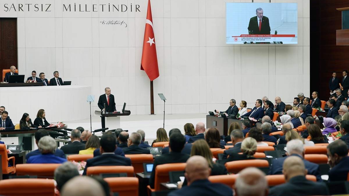 Erdogan: Teroristi nikada neće uspjeti da uruše mir u Turkiye