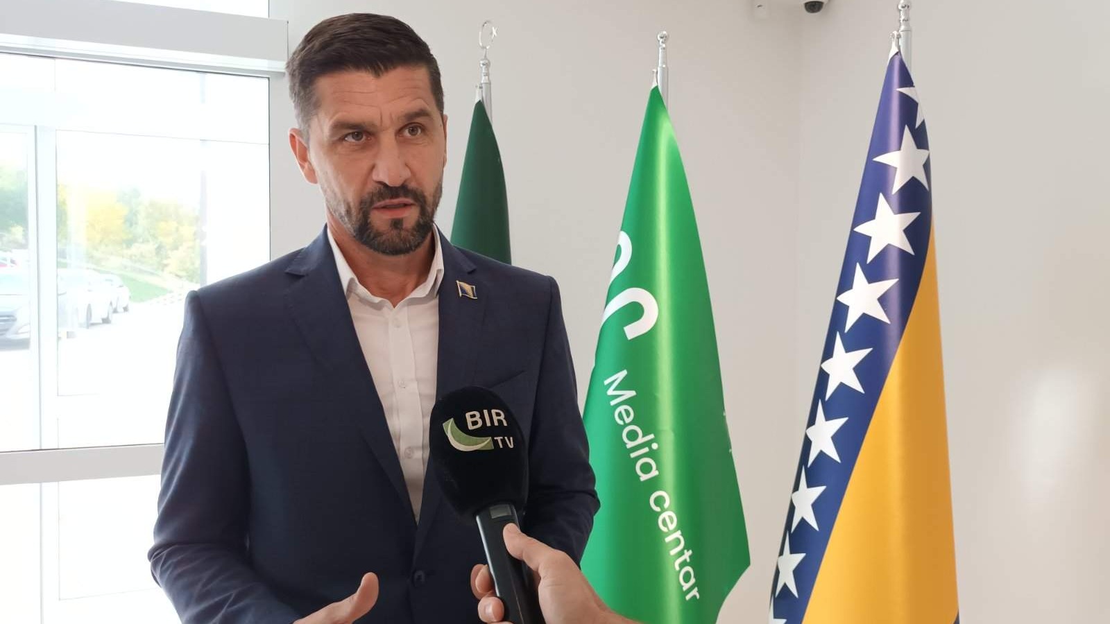 Damir-ef. Peštalić: Je li bošnjačka politika opredijeljena za Srebrenicu?