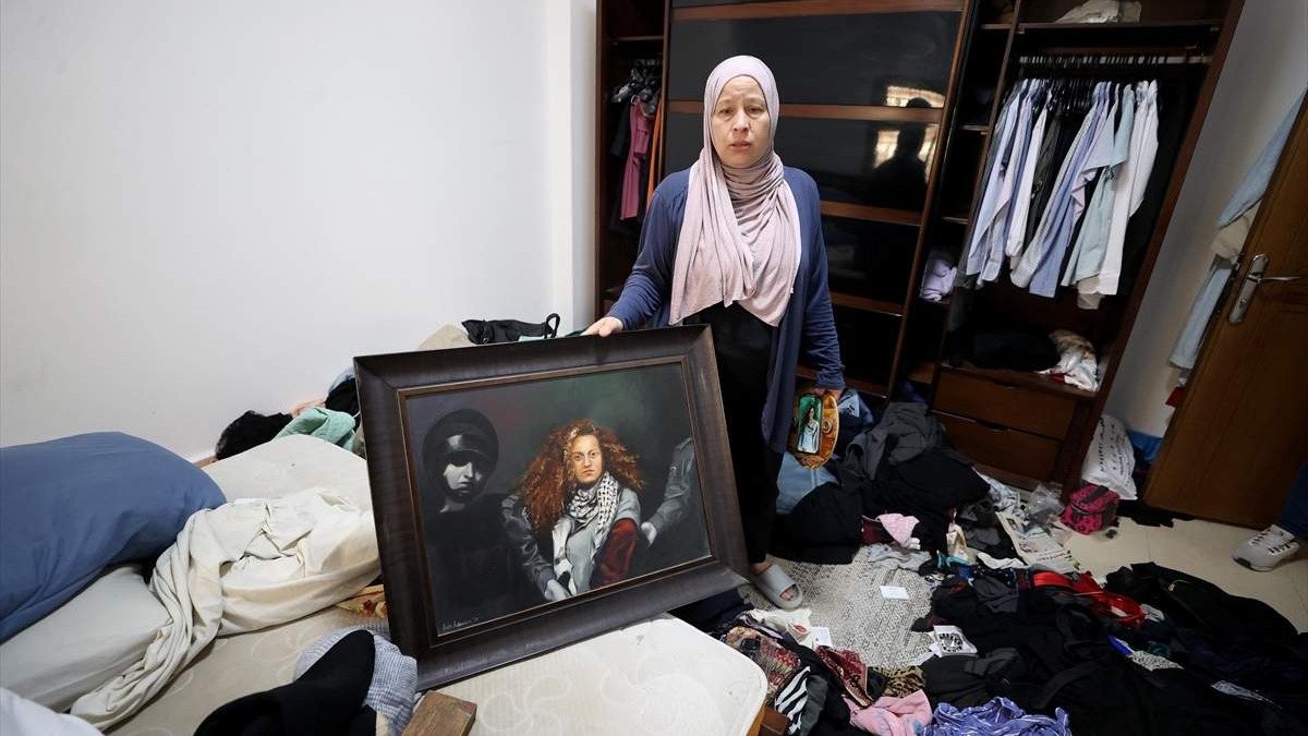 Majka uhapšene palestinske heroine Ahed Tamimi: Moja kćerka je veoma jaka, Allah nju čuva