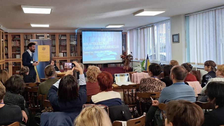 U Gradskoj biblioteci Kakanj održan Stručni skup "Nove mogućnosti – novi pristupi"