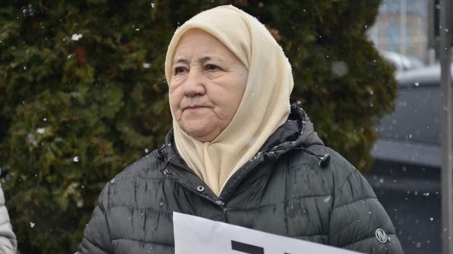 Srebrenička majka Fazila Efendić o odluci Suda u Hagu: Prioritet je prekid vatre i da stane ubijanje civila