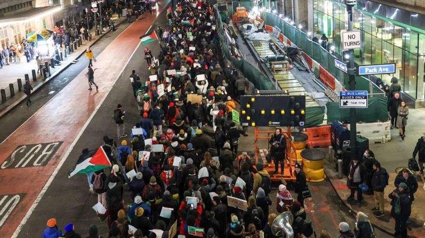 New York: Propalestinske pristalice nastavljaju pozivati na prekid vatre u Gazi