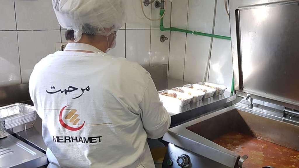 'Merhamet' Švedske obezbijedio 76.000 KM za javne kuhinje u BiH