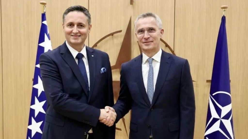 Bećirović čestitao premijeru Švedske povodom prijema u NATO