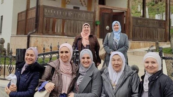 Tradicija učenja ženske mukabele u Atik džamiji u Fojnici