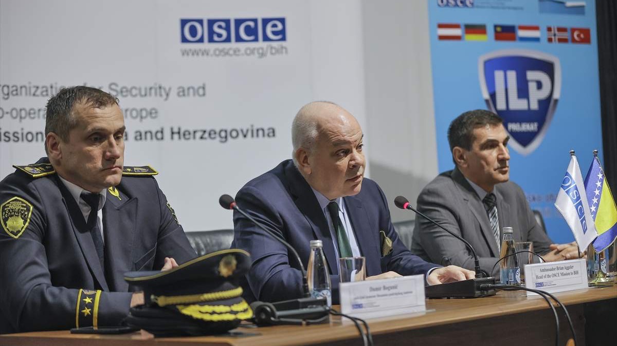 Borba protiv kriminala i sigurnosnih prijetnji: Misija OSCE-a u BiH uručila IT opremu policijskim agencijama