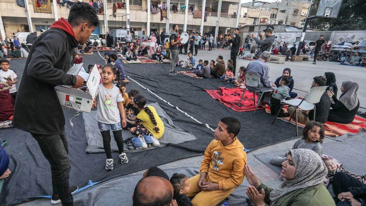 Ramazan u Gazi: U Rafahu organiziran zajednički iftar na otvorenom