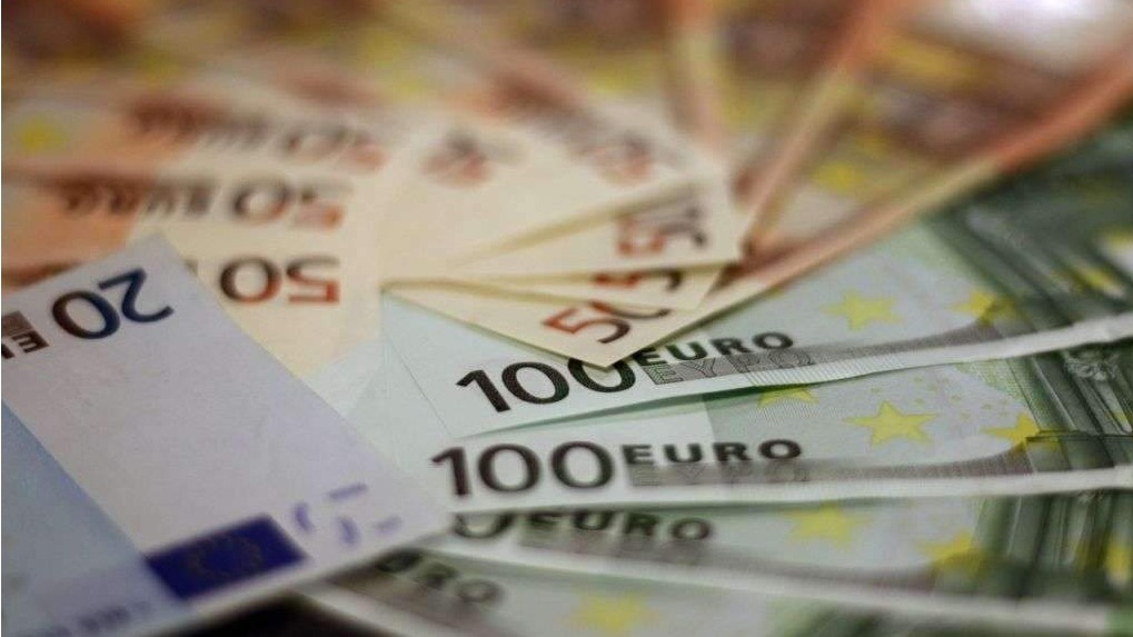 Godišnja stopa inflacije u eurozoni pala više nego što je bilo predviđeno