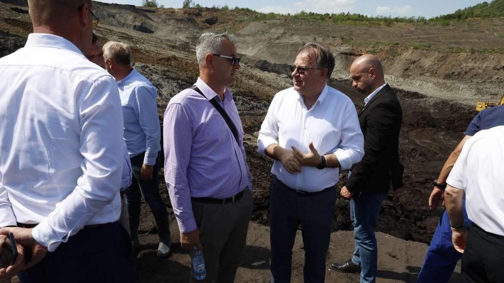 Delegacija Vlade FBiH posjetila površinski kop Šikulje RMU "Kreka"