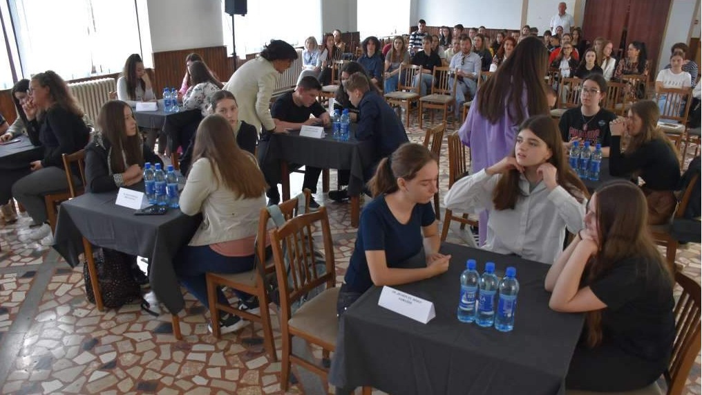 U Goraždu održan kviz znanja za učenike osnovnih i srednjih škola o Isaku Samokovliji