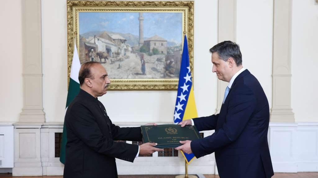 Bećirović primio akreditivno pismo novoimenovanog ambasadora IR Pakistan u BiH