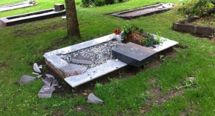 Danska: Uništeno 50 nadgrobnih nišana na muslimanskom mezarju u Odensi