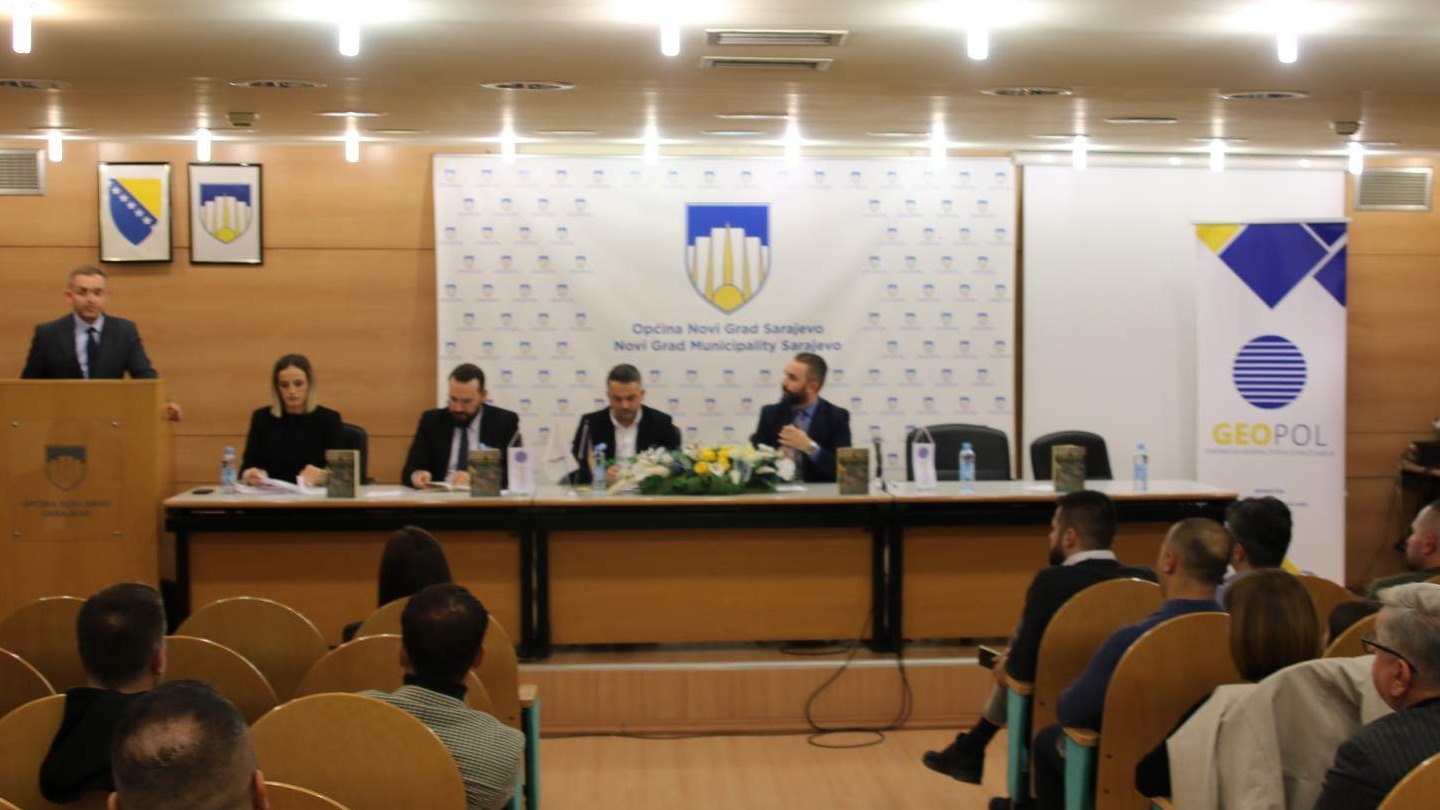 Predstavljenja knjiga "Vašingtonski sporazum: Konsocijacija ili kontinuitet podjela": Bolji odnosi Bošnjaka i Hrvata znače jaču BiH