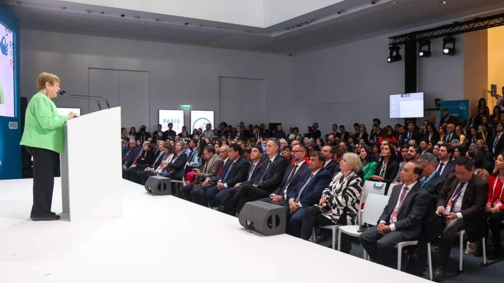 Bećirović na otvaranju Pariškog mirovnog foruma