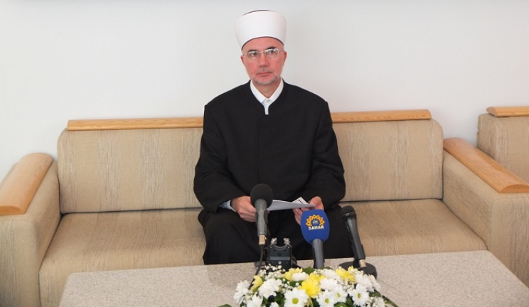 (AUDIO) Muftija tuzlanski: Privrženost ibadetima jača našu vjeru!