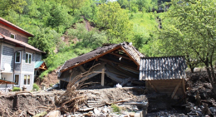 U BiH više od pola miliona osoba ugroženo poplavama i klizištima