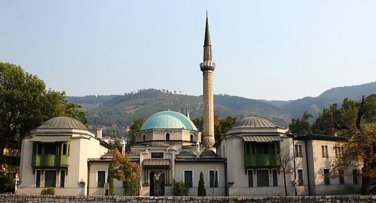 Saopćenje: Islamska zajednica poziva na jedinstvo bosanskih muslimana u jedinstvenoj Islamskoj zajednici u Bosni i Hercegovini