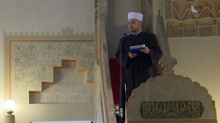 “Nauka je put u džennet” hutba hafiza Halila Mehtića dekana Islamskog pedagoškog fakulteta u Zenici (VIDEO)