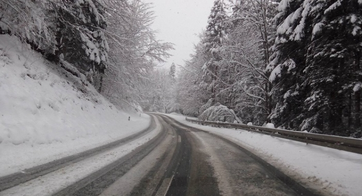 Solak: Nema kritičnih i alarmantnih područja u FBiH zbog snijega