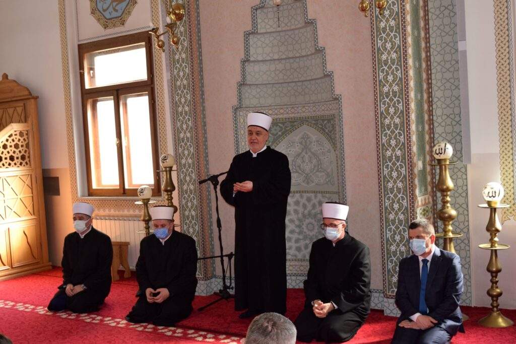 088-1024x683.jpg - Reisu-l-ulema Kavazović u posjeti medžlisima Bijeljina i Janja: Čuvajte svoj identitet