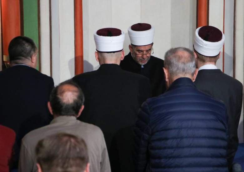 h55.jpg - Hutba muftije Abdibegovića: Bajramom se oslikava duhovna dimenzija i vjerska narav čovjeka