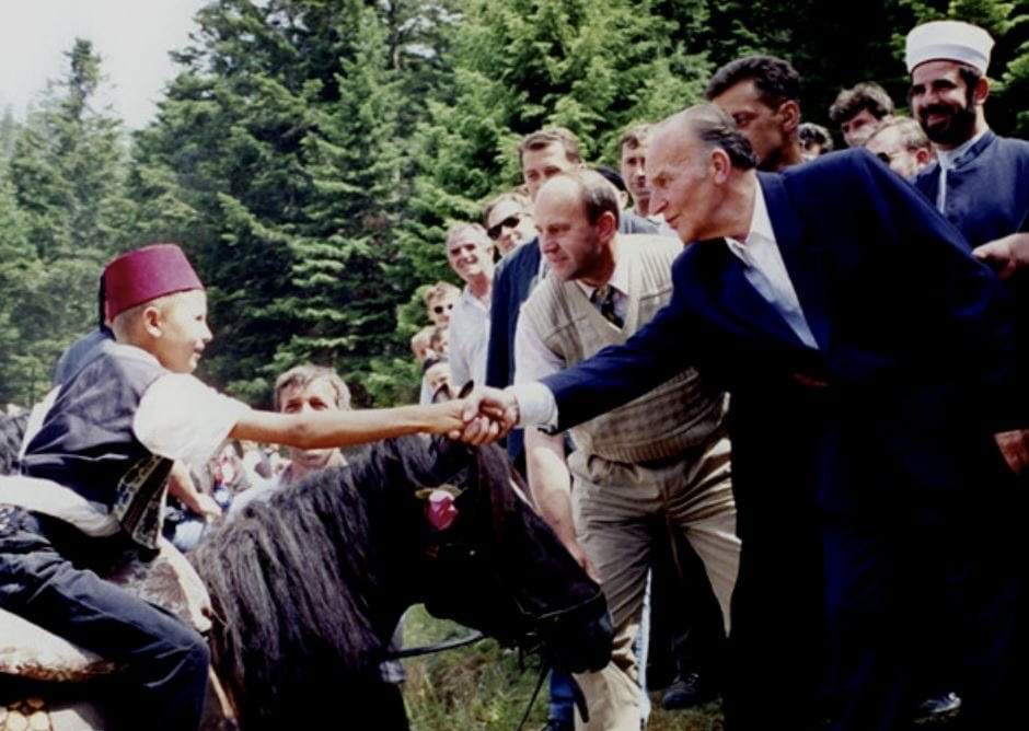 viber_slika_2022-10-18_18-42-56-517.jpg - Bakir Izetbegović: Alijino naslijeđe je kamen temeljac koji moramo sačuvati radi sebe