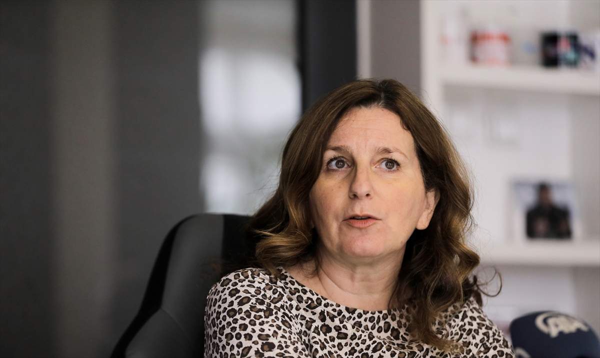 Aida Abadžić Hodžić - Dr. Abadžić: :