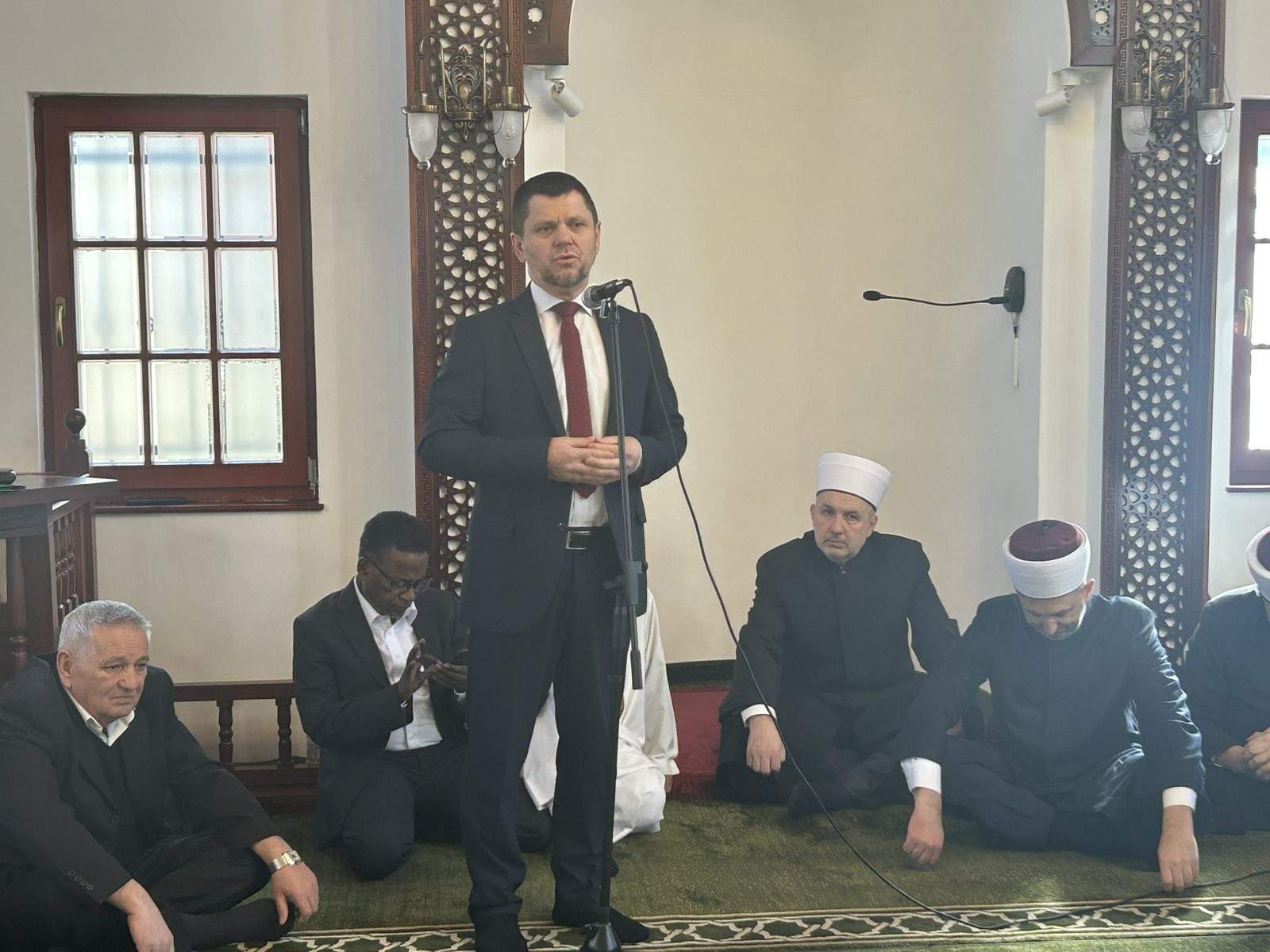 Zajimović.jpg - Dan vakifa: Svečano otvorena džamija 