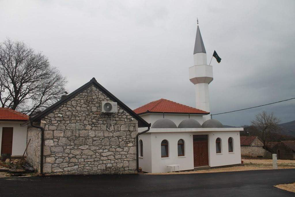 0-2.jpeg - Muftija mostarski u posjeti Bošnjacima Neuma, Ivanjice i Trebinja: Za Islamsku zajednicu Bošnjaci u rubnim krajevima su važni