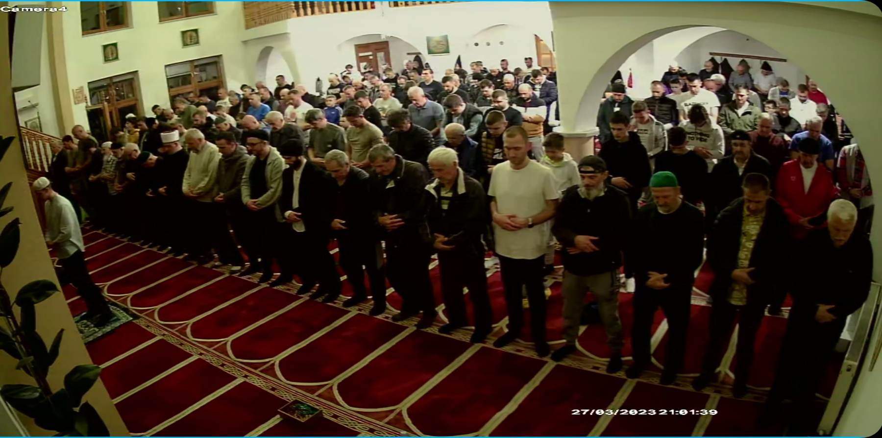 338589589_919349559310342_987478733128162195_n.jpg - Ramazanska praksa: Svoju priliku da bude teravih-imam Abdulah opisuje kao vrijednu zahvalnosti