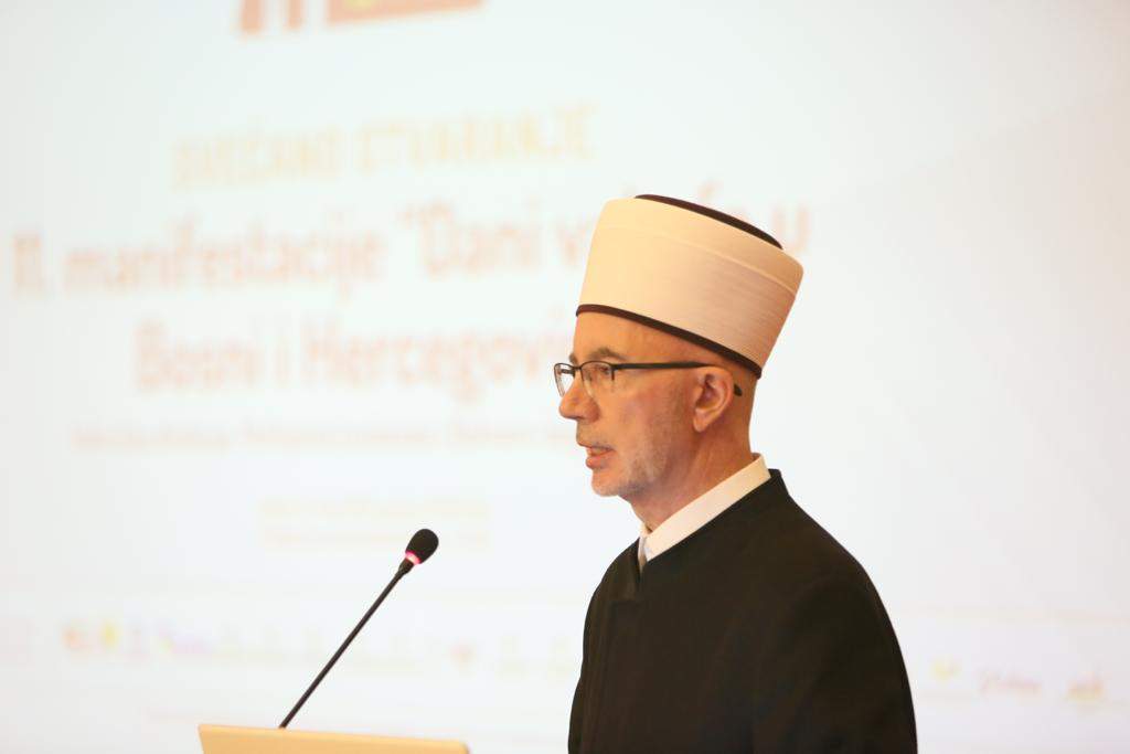 IMG-20230512-WA0042.jpg - Svečano otvorena manifestacija „Dani vakufa u Bosni i Hercegovini“: Vakufi su oblikovali vlastito vrijeme i prostor