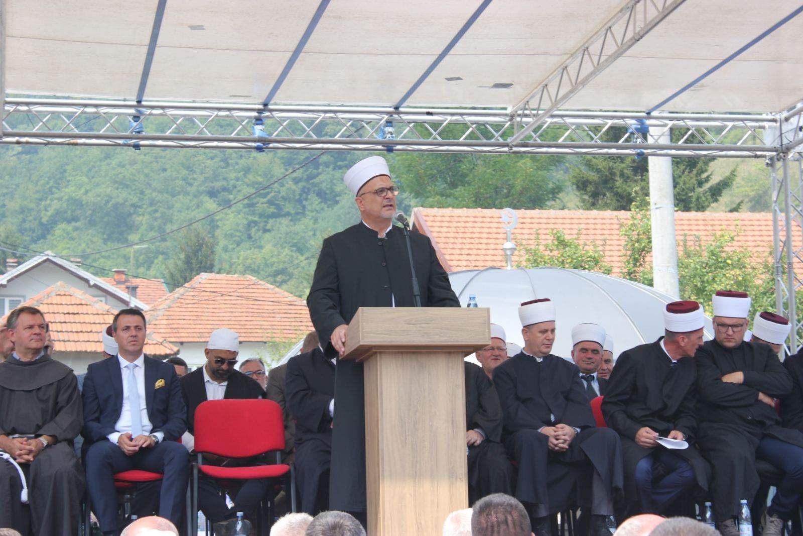 viber_slika_2023-08-20_21-45-07-661.jpg - Svečano otvorena džamija u džematu Liješevo