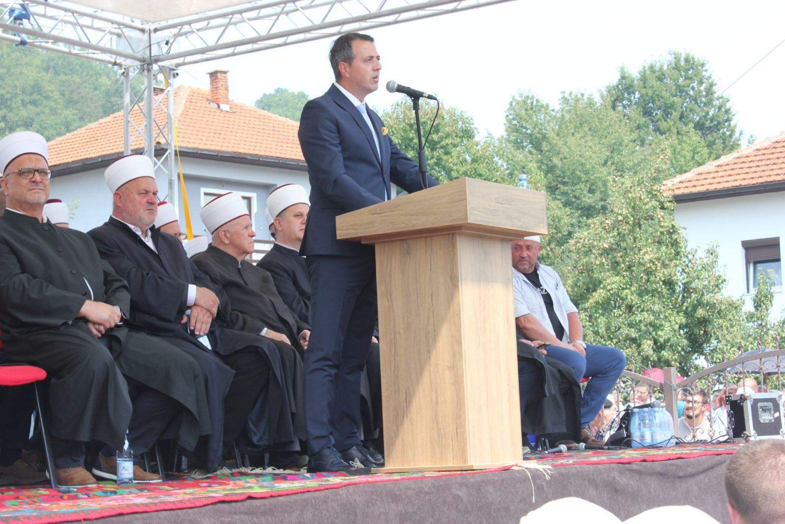 viber_slika_2023-08-20_21-45-34-700.jpg - Svečano otvorena džamija u džematu Liješevo